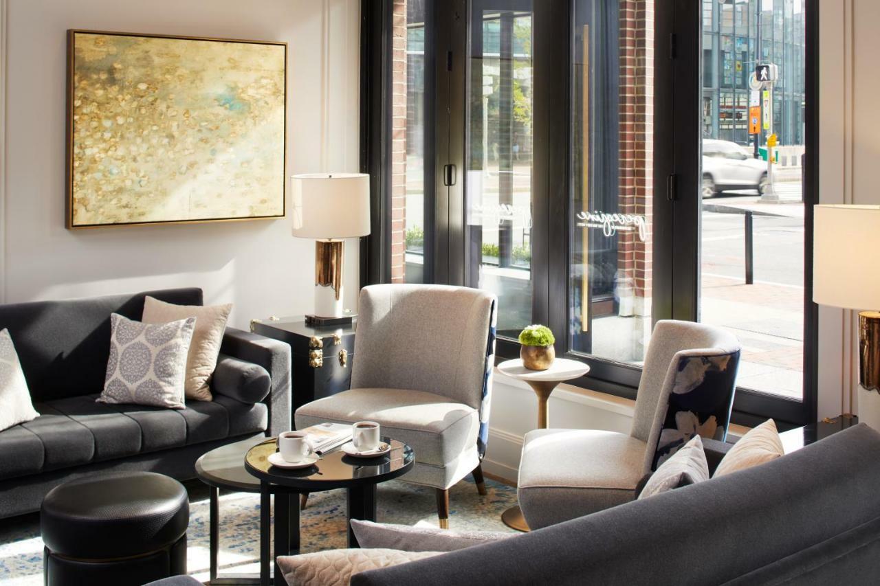 The Whitney Hotel Boston Exteriör bild The living room of a model apartment at 100 East 57th Street