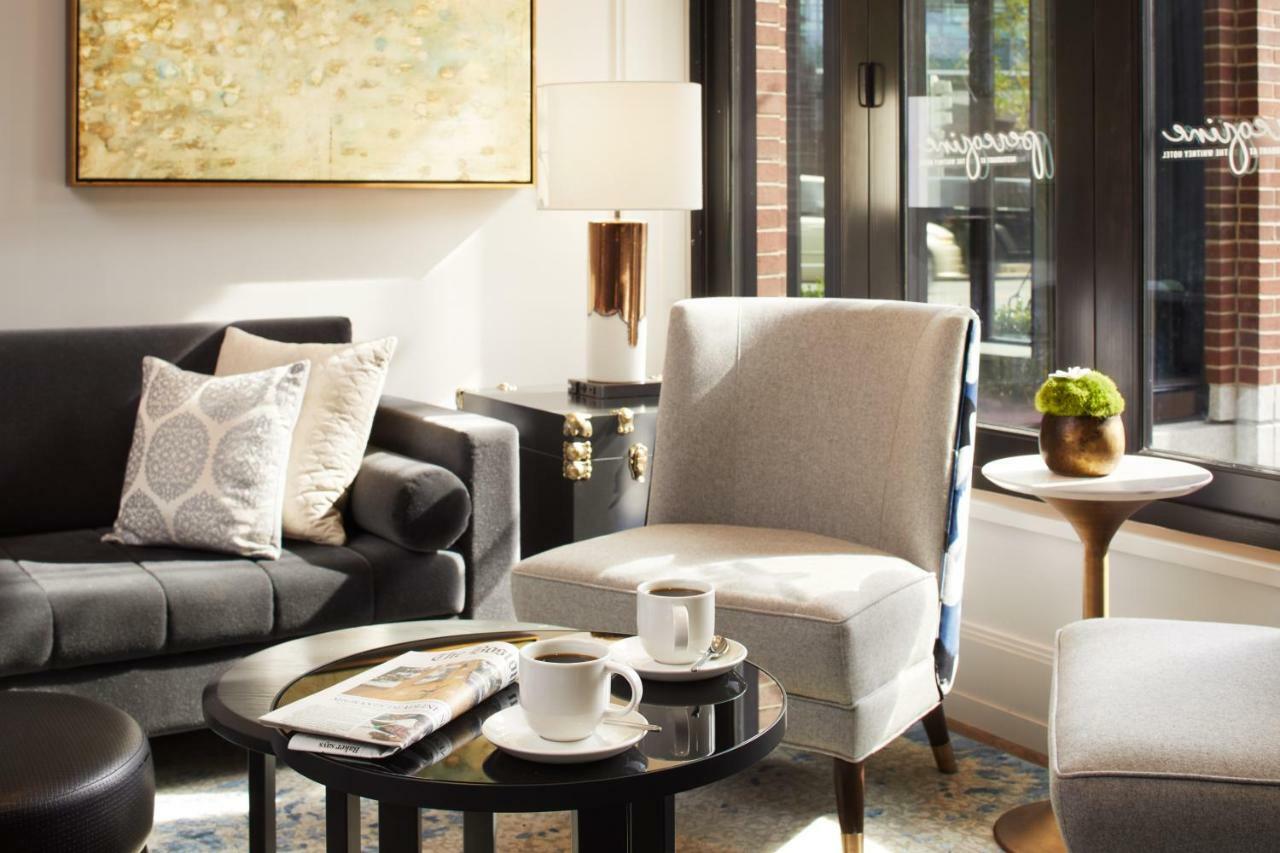 The Whitney Hotel Boston Exteriör bild The Library at The Ivy Hotel